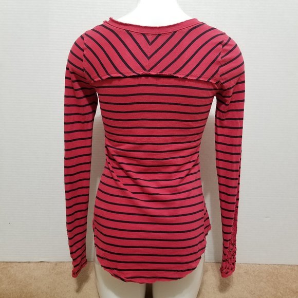 Free People top Small Hard Candy Stripe Cuff beaded crochet inset cuff raw hems - Picture 3 of 14